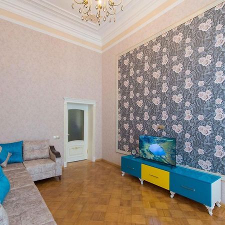 Stay Inn Lovely City Center Apartment Bakü Dış mekan fotoğraf