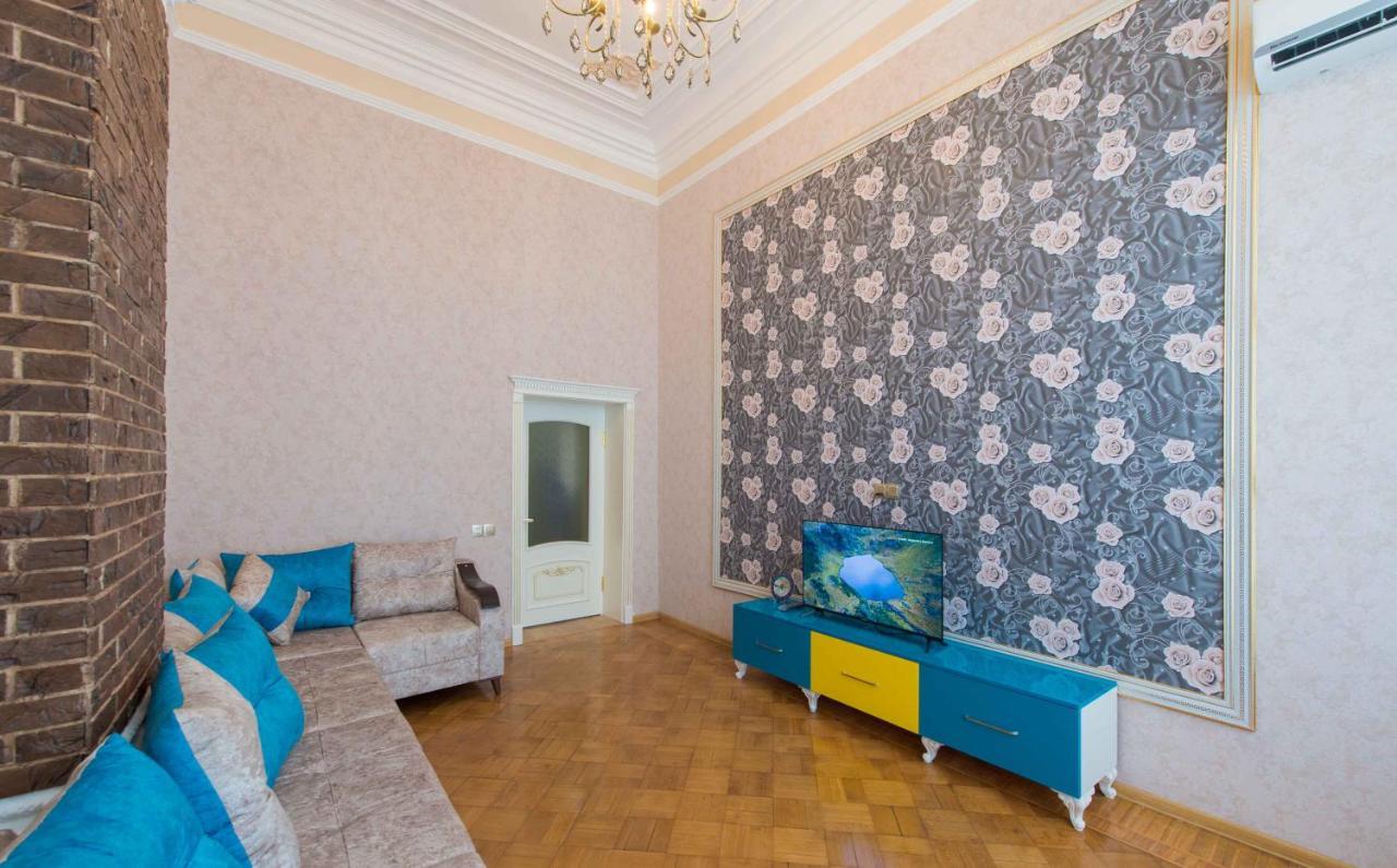 Stay Inn Lovely City Center Apartment Bakü Dış mekan fotoğraf